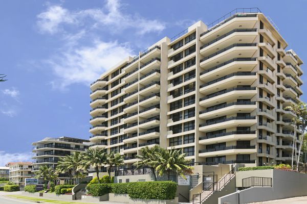 2 Bedroom Ocean Front Apartment